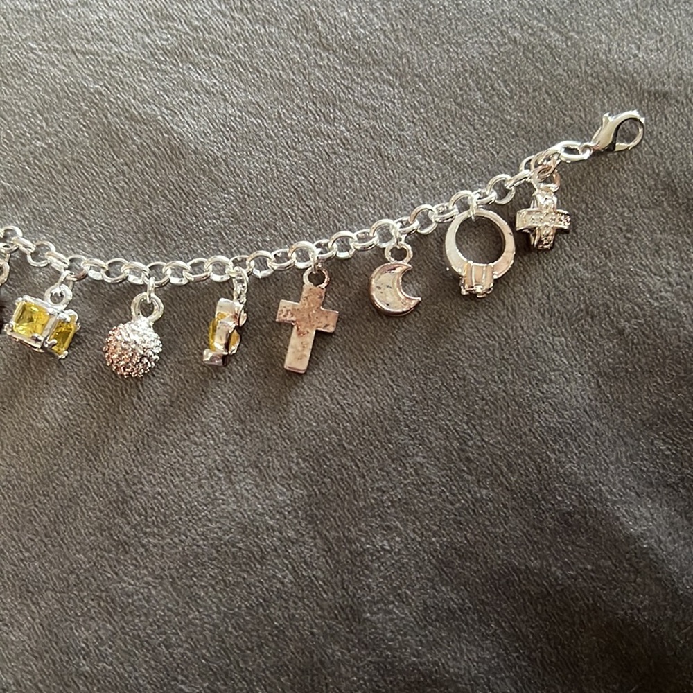 Sterling silver plated charm bracelet 7.5” - Picture 4 of 5